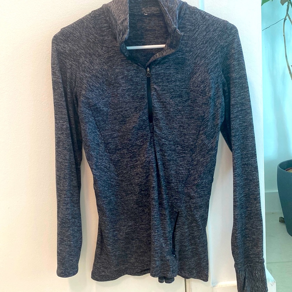 lululemon pullover rule black/white fitted